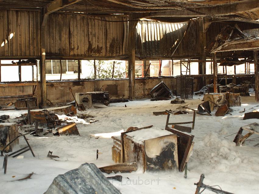 Feuer Halle Siegburg Gewerbegebiet Zange P069.JPG